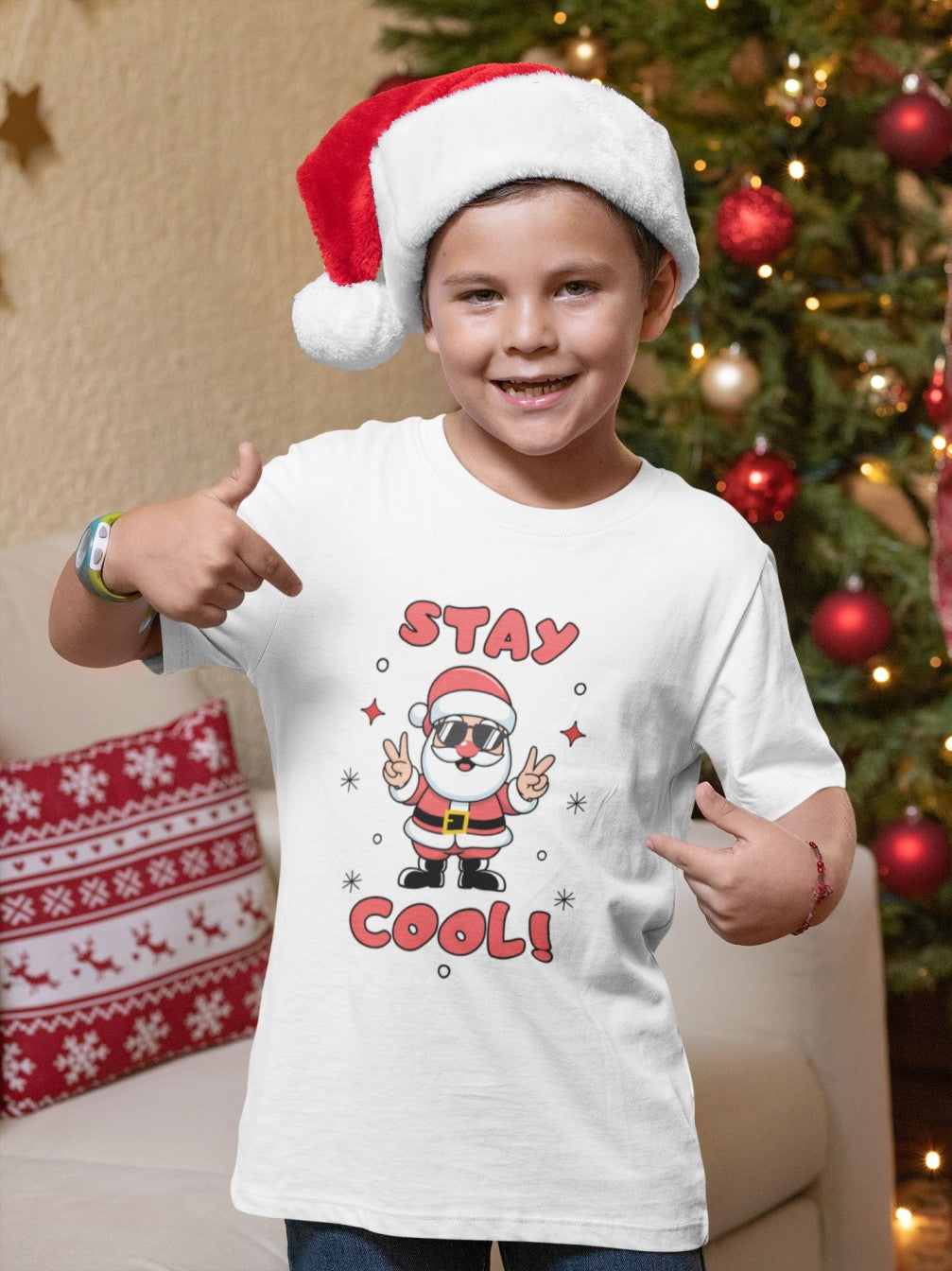 "Cool Peace Santa" with sunglasses Boys' T-Shirt